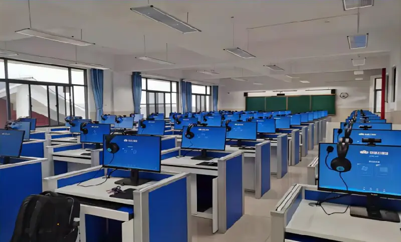 探討自動升降考試桌生產(chǎn)廠選哪家好，產(chǎn)品質(zhì)量是關(guān)鍵